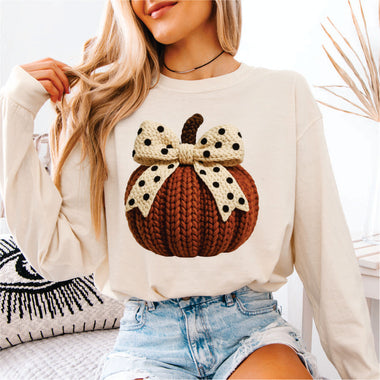 Faux Yarn Polka Dot Bow Pumpkin