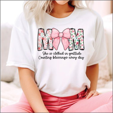 Mama Clothed in Gratitude DTF Transfer